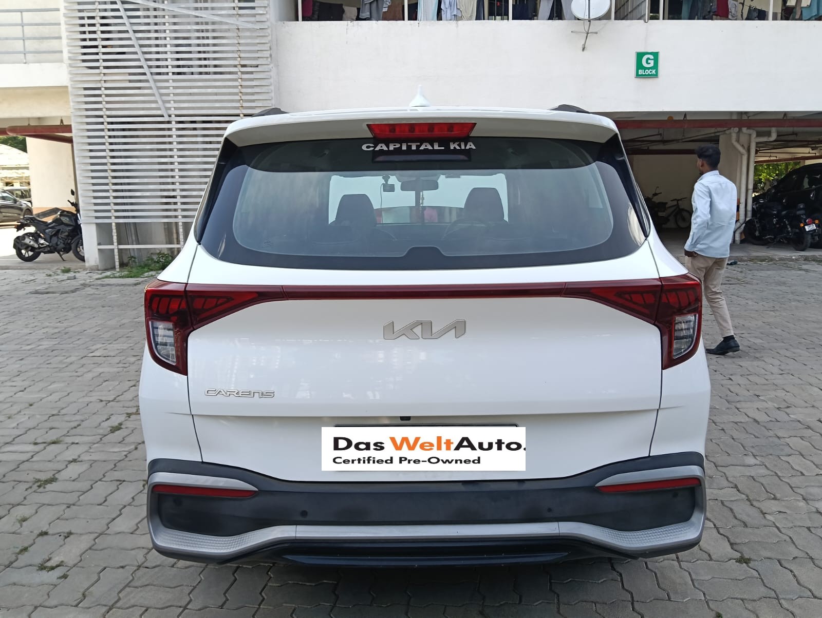 Kia Carens(2023-2024) Premium 1.5 Petrol 7 Str